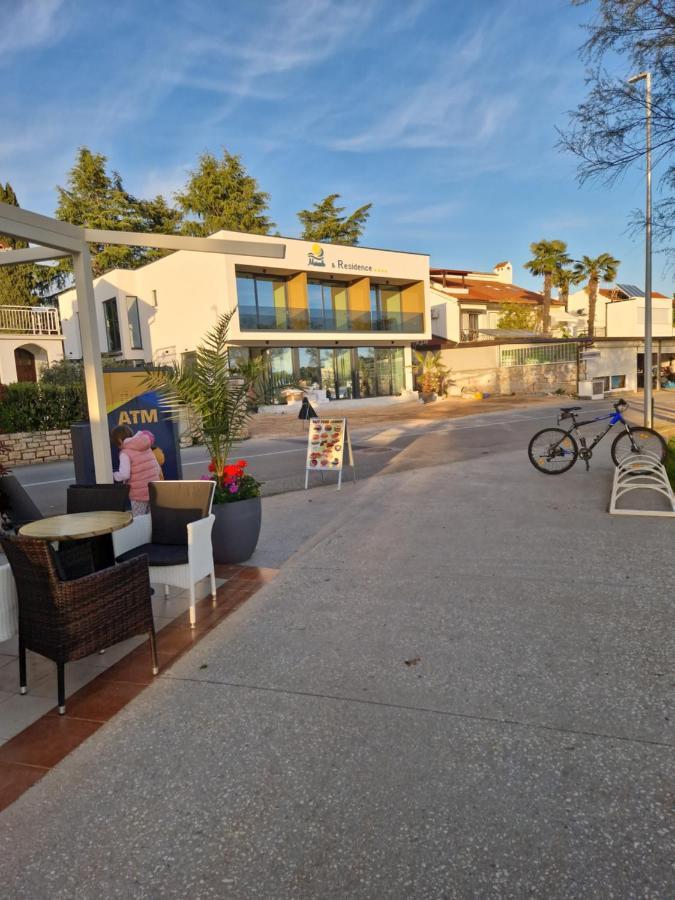 Maresole Beachfront Residence 波雷奇 外观 照片