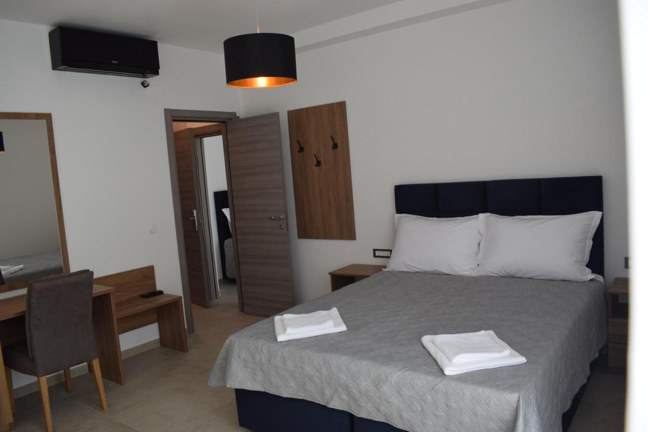 Maresole Beachfront Residence 波雷奇 外观 照片